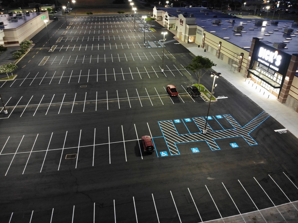 How Houston Hotels Can Benefit From Parking Lot Maintenance