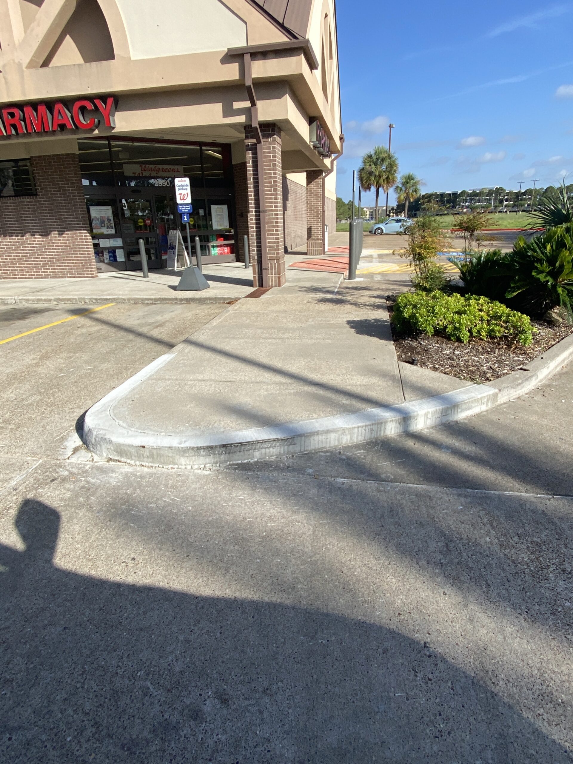 Concrete Curb and Gutter — Five Reasons Why It Must Be Maintained