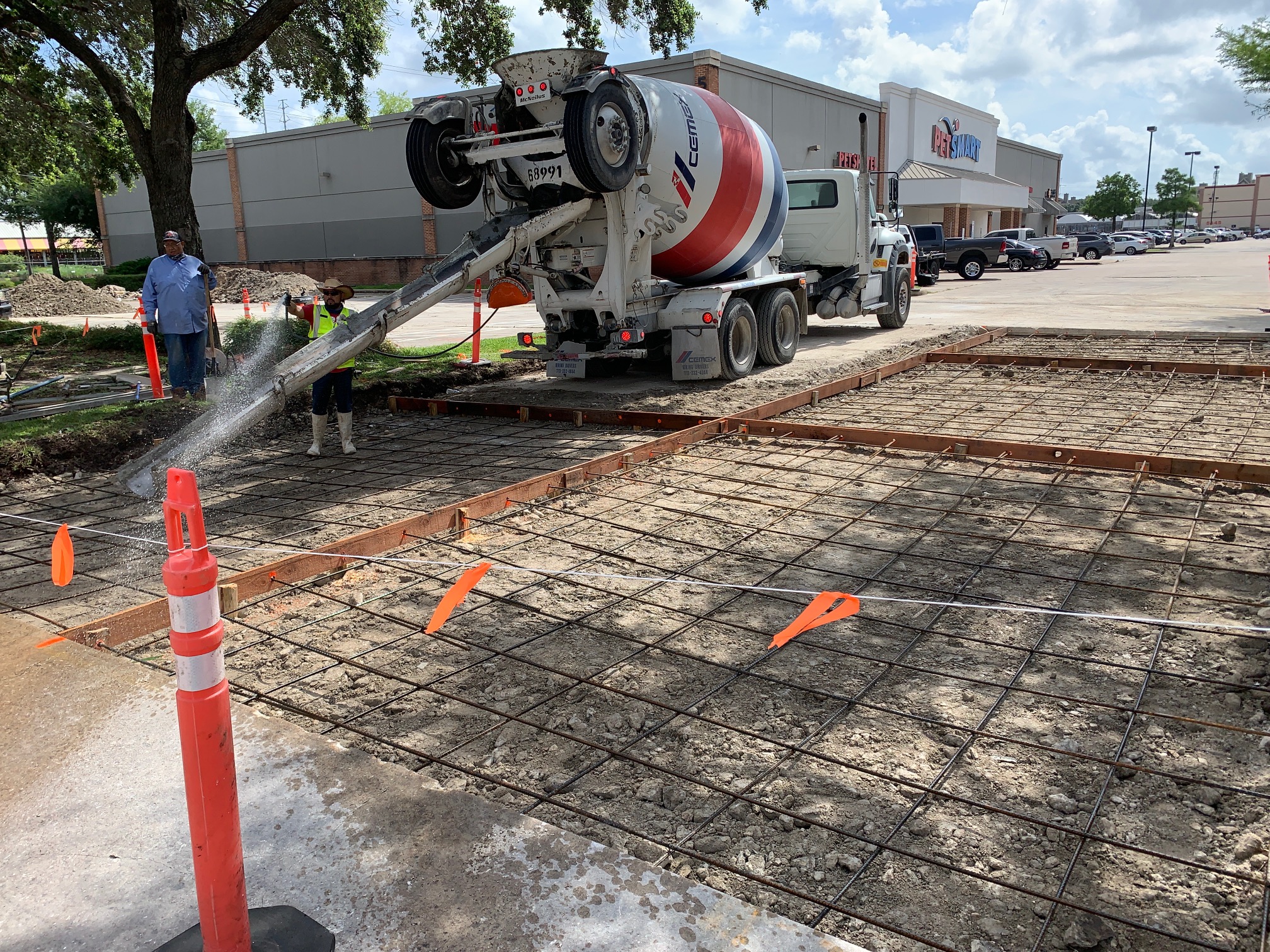 When Is It Too Cold To Place Concrete in Houston?  